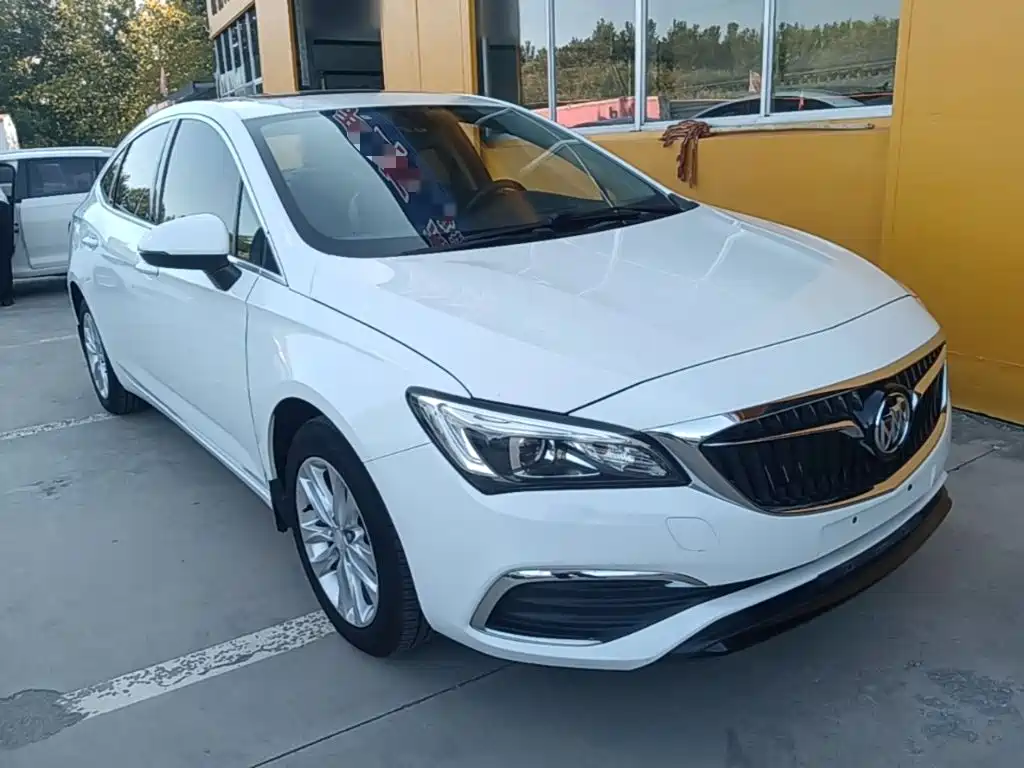 Buick Verano — миниатюра 4