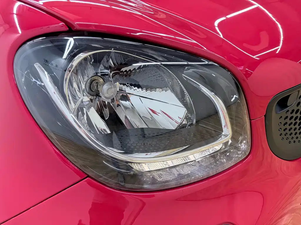 smart Smart Fortwo — миниатюра 6