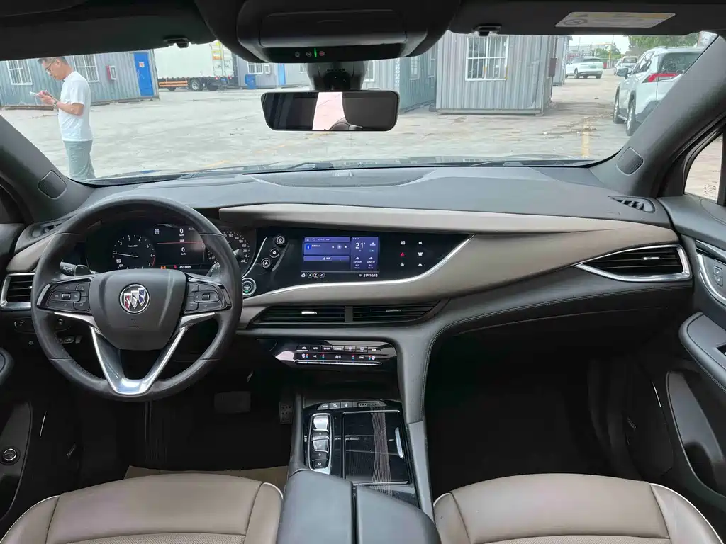Buick Enclave 2022 652T Premium Flagship 7 мест