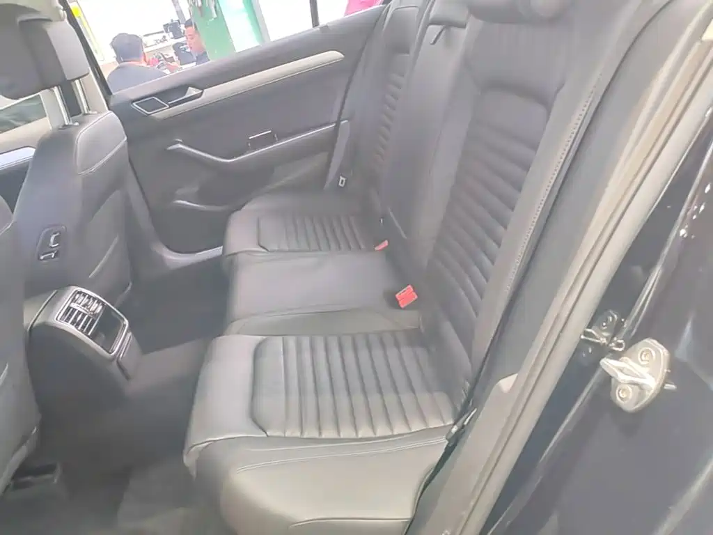 Volkswagen Magotan — миниатюра 17