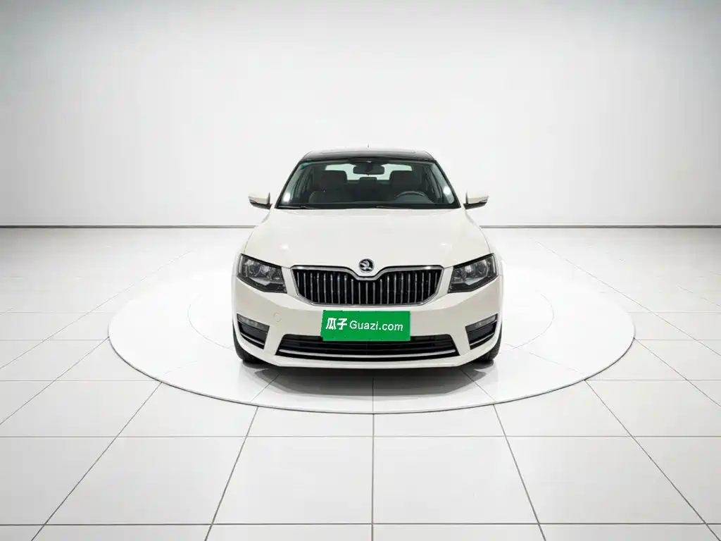 Skoda Octavia — миниатюра 2