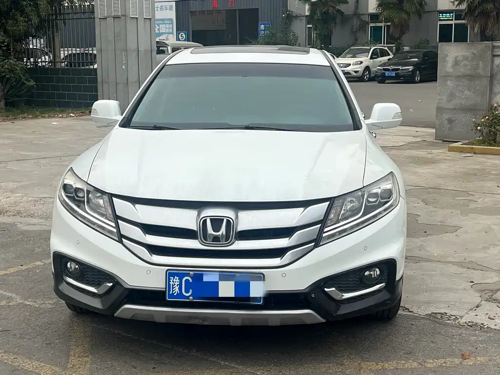 Honda Crosstour — миниатюра 2