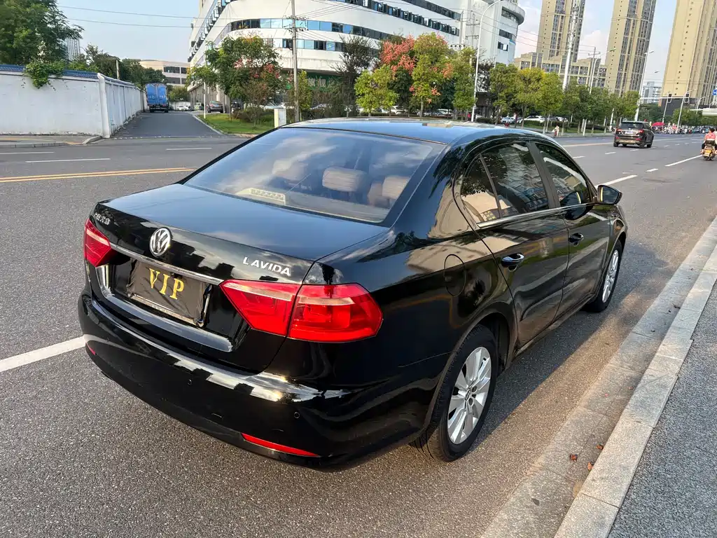 Volkswagen Lavida — миниатюра 16