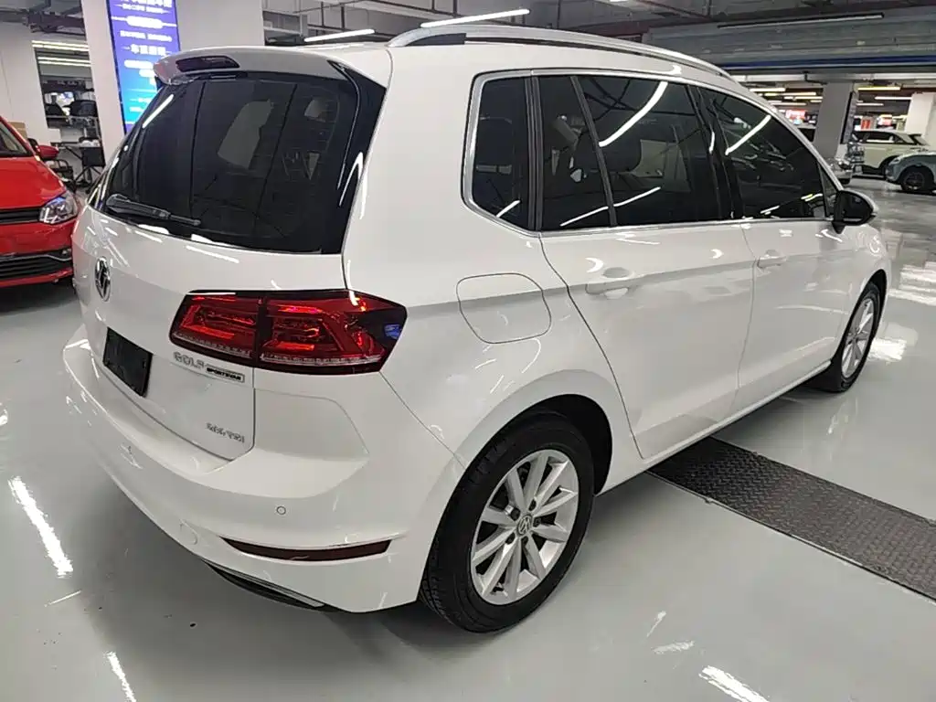 Volkswagen Golf Sportsvan — миниатюра 7