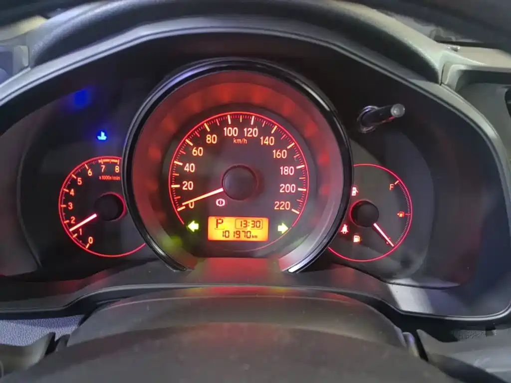 Honda Fit — миниатюра 12