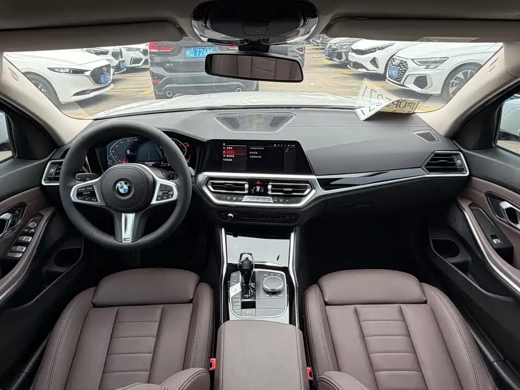BMW 3 Series — миниатюра 14