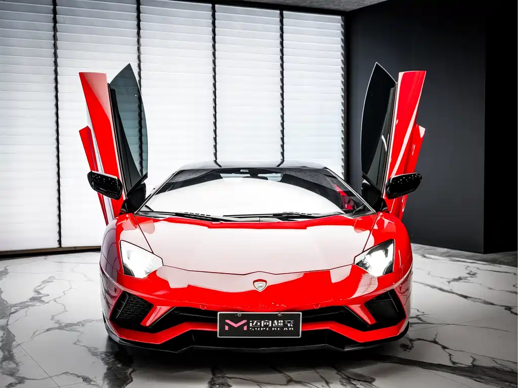 Lamborghini Aventador — миниатюра 3