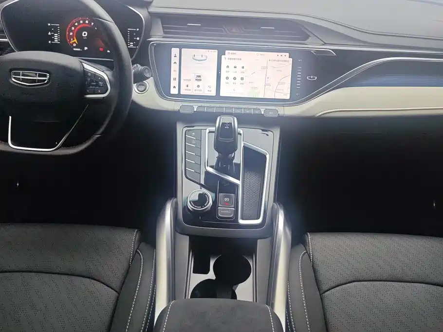 Geely Boyue — миниатюра 16