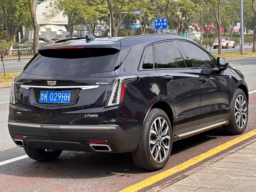Cadillac XT5 — миниатюра 8