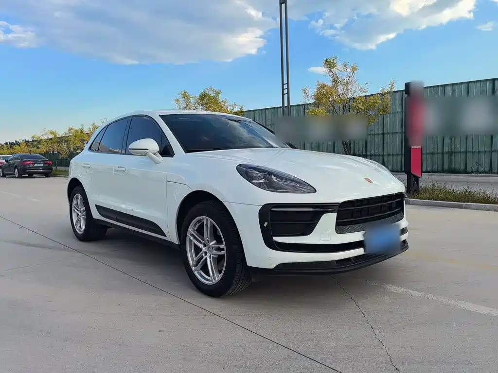 Porsche Macan — миниатюра 5
