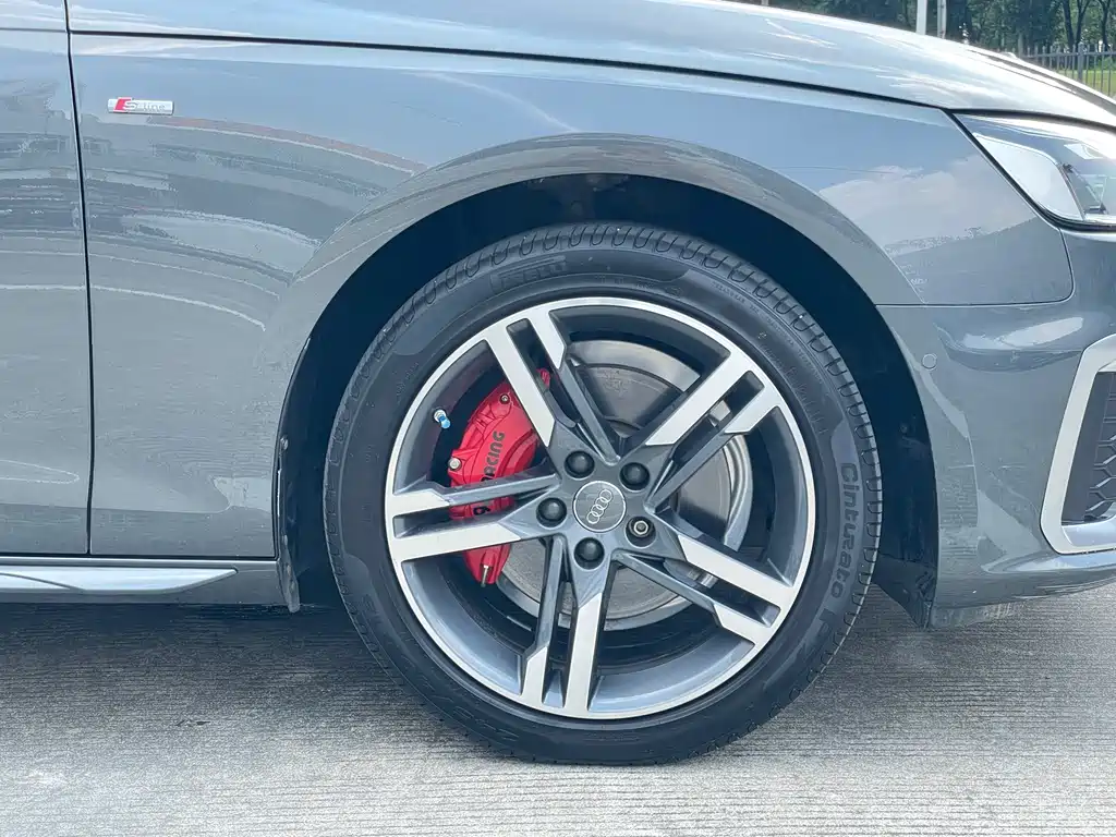 Audi A4L 2020 40 TFSI Fashion