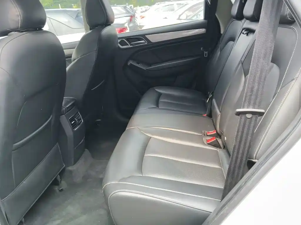 Roewe RX5 — миниатюра 17