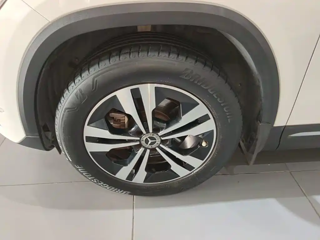 Mercedes-Benz GLA — миниатюра 23