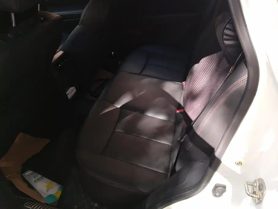 Nissan Qashqai — миниатюра 11