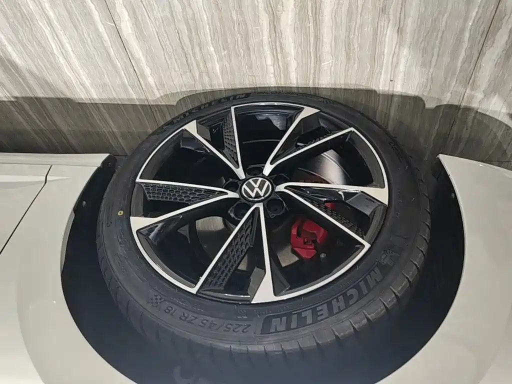 Volkswagen Sagitar — миниатюра 23