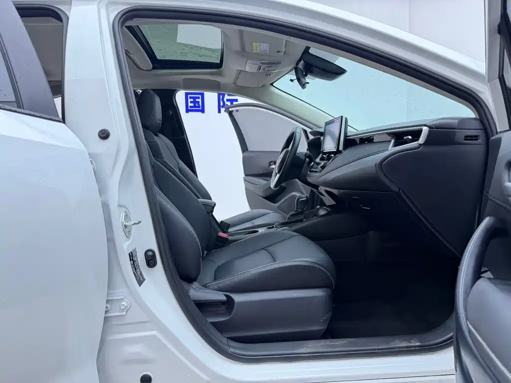 Toyota Corolla — миниатюра 15