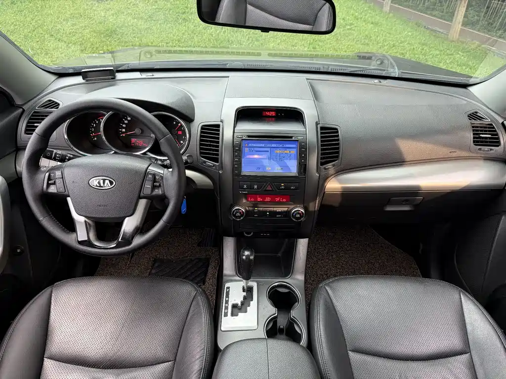 Kia Sorento — миниатюра 14