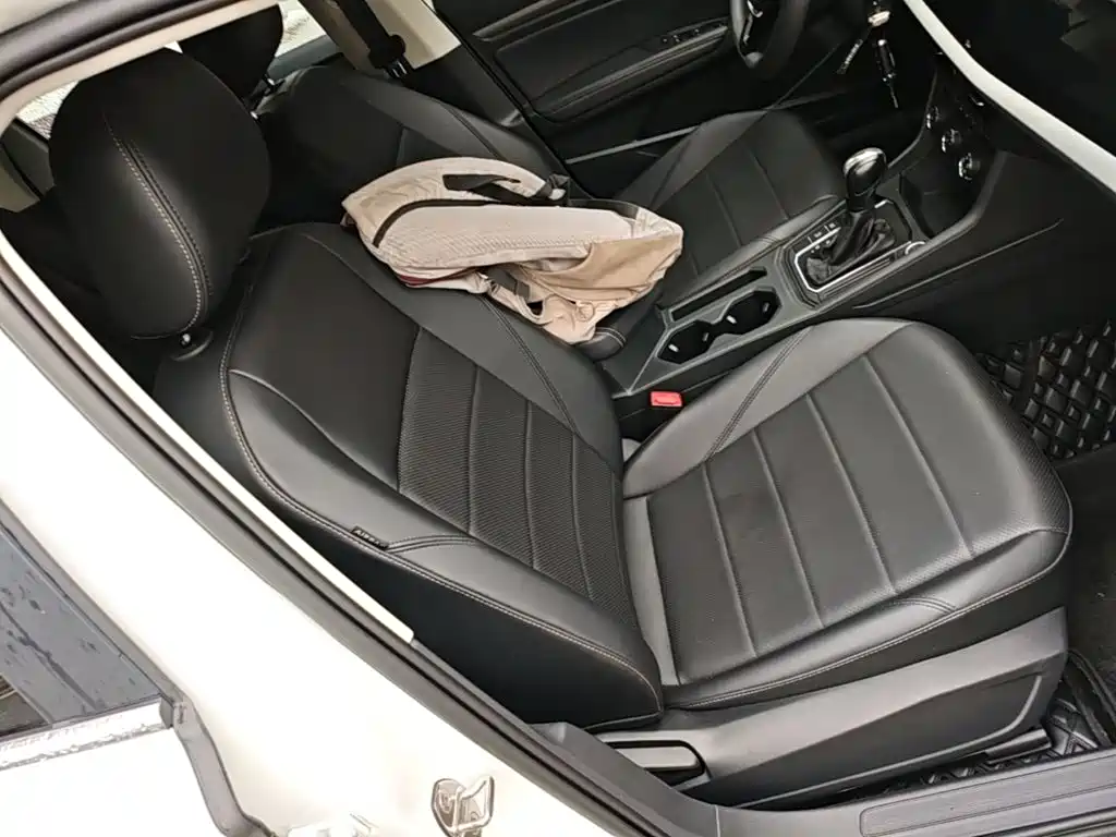 Volkswagen Lavida — миниатюра 25