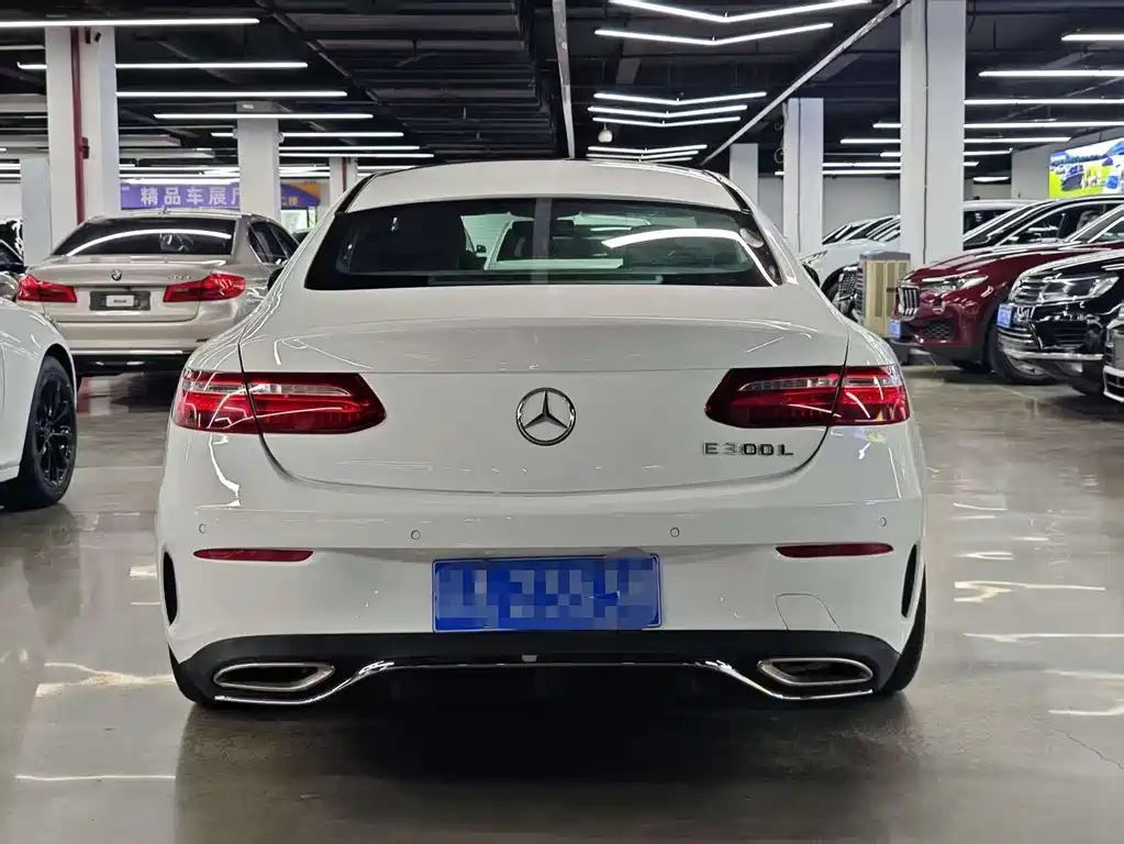 MERCEDES-BENZ  E CLASS