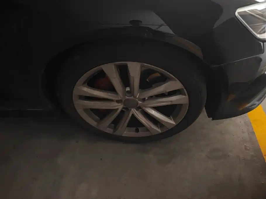 Audi A6L — миниатюра 6