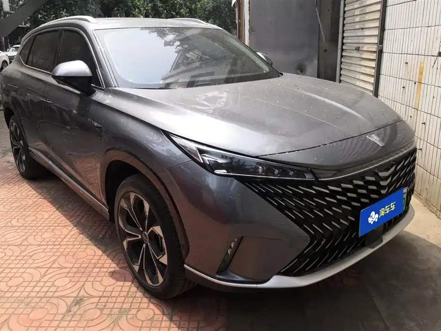 ROEWE RX5 NEW ENERGY