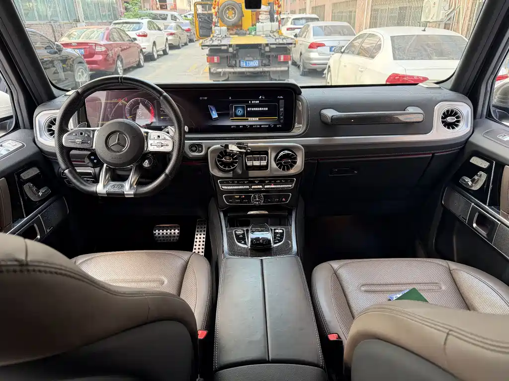 Mercedes-Benz G-Class — миниатюра 8