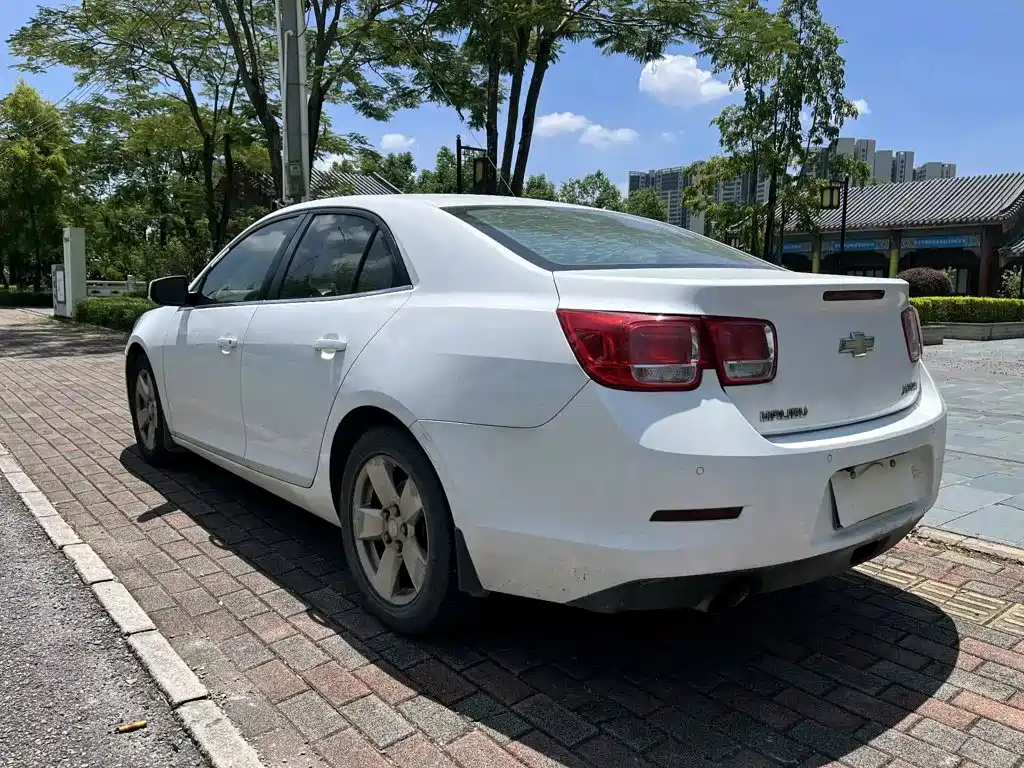 Chevrolet Malibu — миниатюра 9