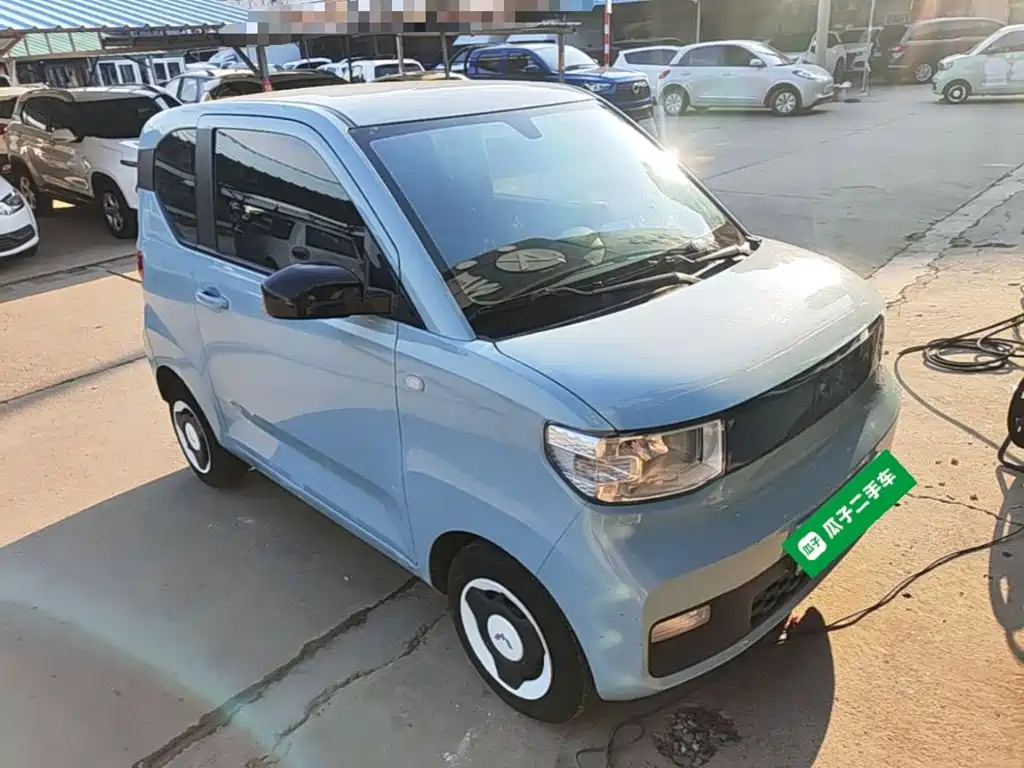 Wuling MINIEV — миниатюра 4