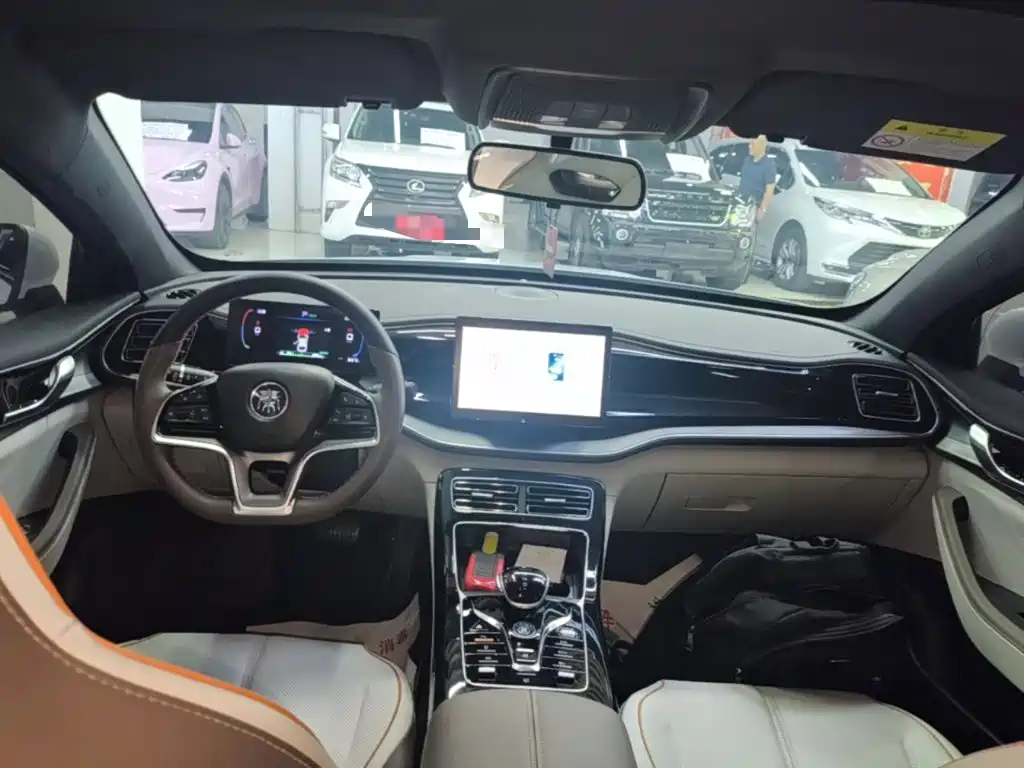 BYD Qin PLUS — миниатюра 10