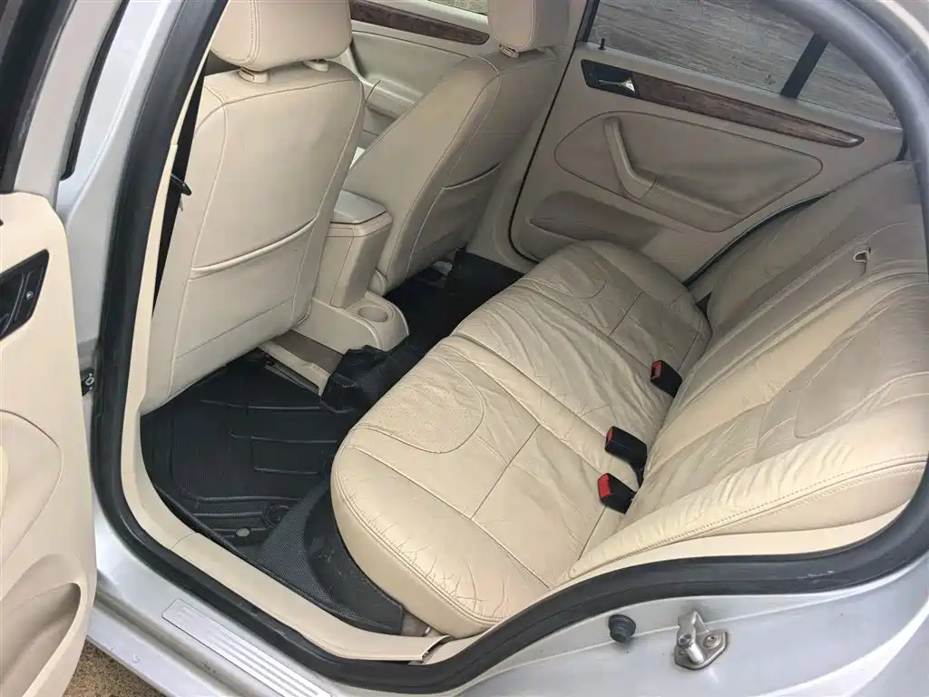 Volkswagen Bora 2008 1.6L AT Fashion