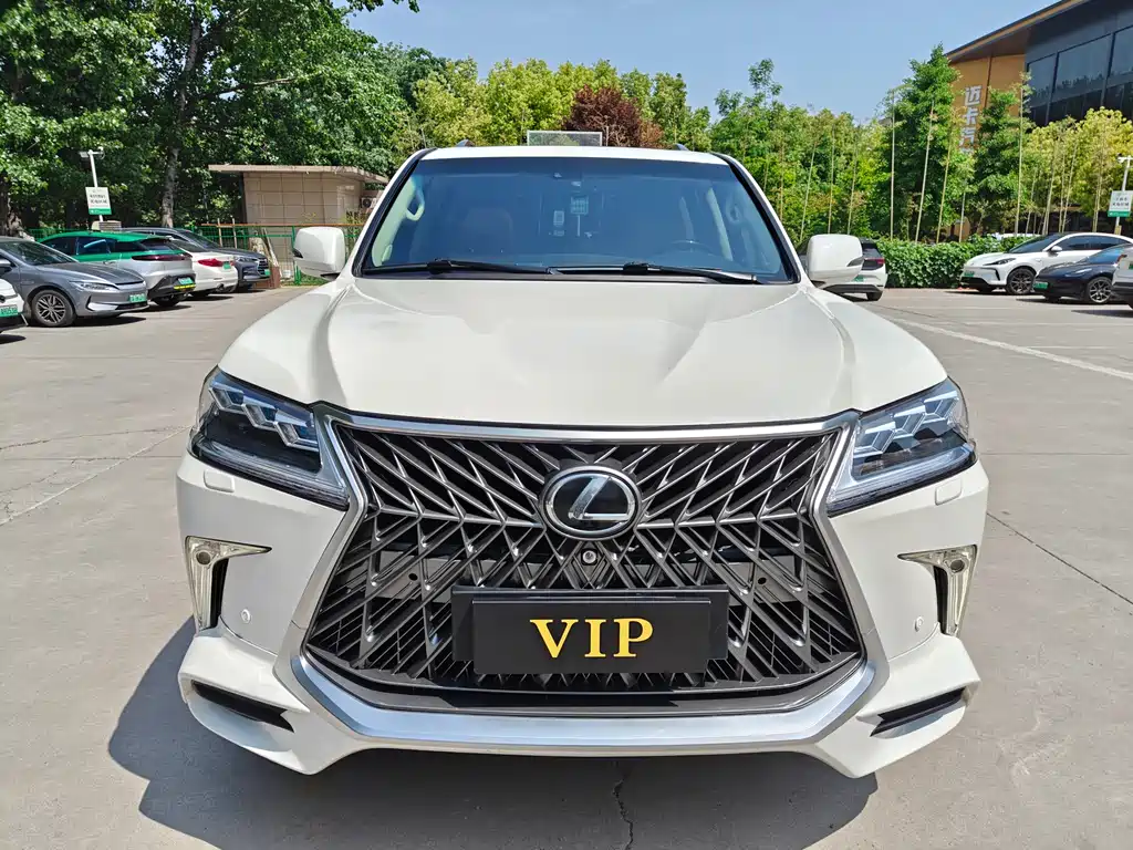 Lexus LX 2015 LX570