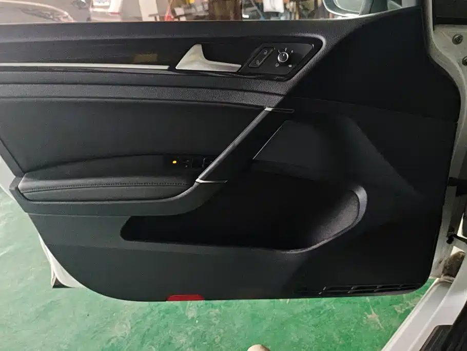 Volkswagen Golf — миниатюра 7