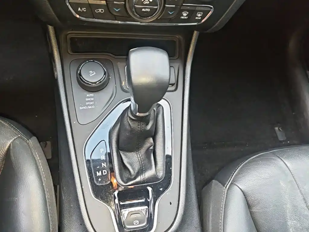 Jeep Cherokee — миниатюра 14