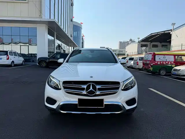 MERCEDES-BENZ GLC 2019
