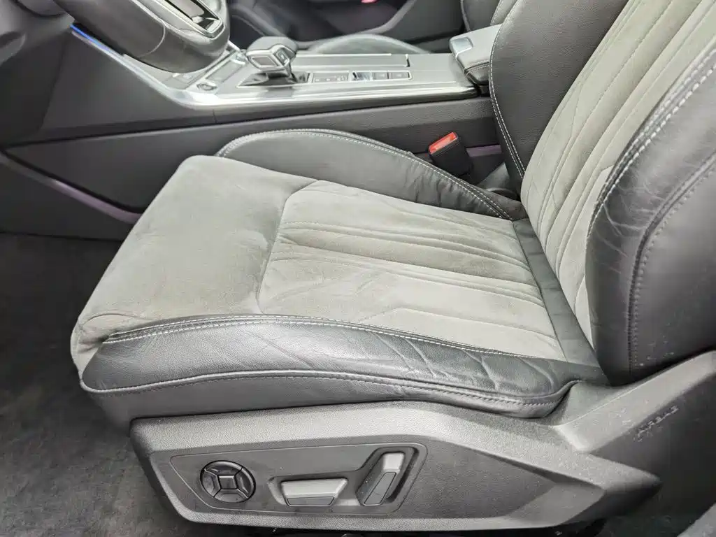 Audi A6L — миниатюра 20