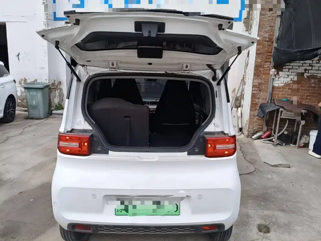 Wuling MINIEV — миниатюра 19