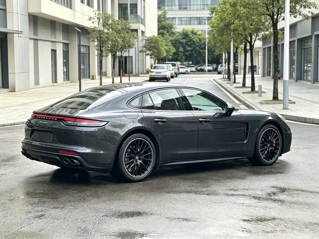 Porsche Panamera — миниатюра 4