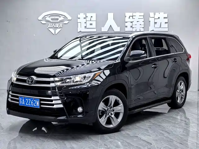 TOYOTA HIGHLANDER 2021