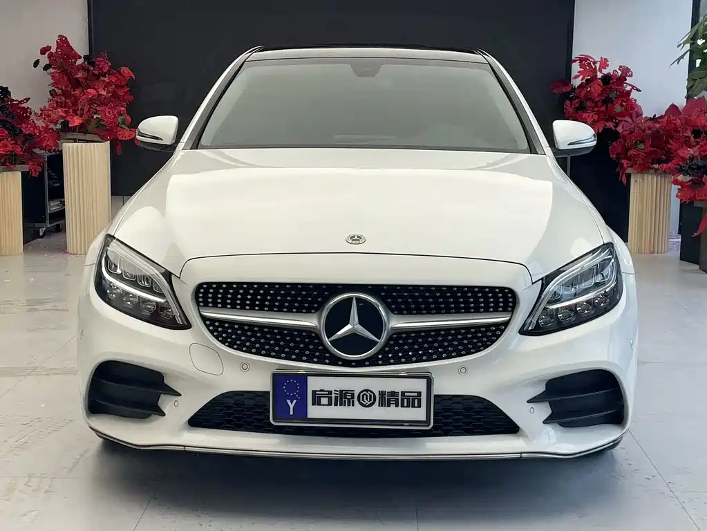 Mercedes-Benz C-Class — миниатюра 2