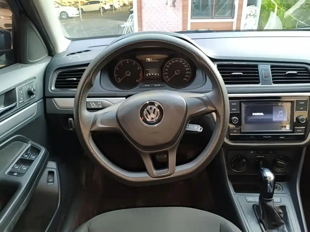 Volkswagen Lavida — миниатюра 15