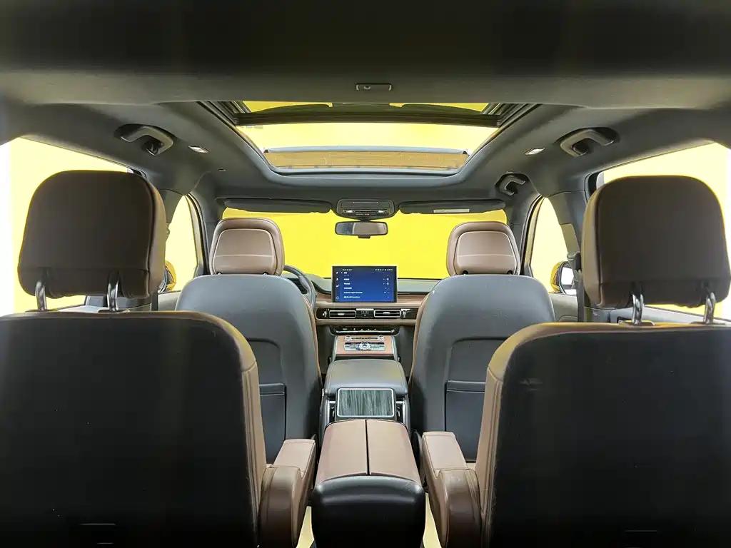 Lincoln Aviator — фотографии объявления, Фото 31