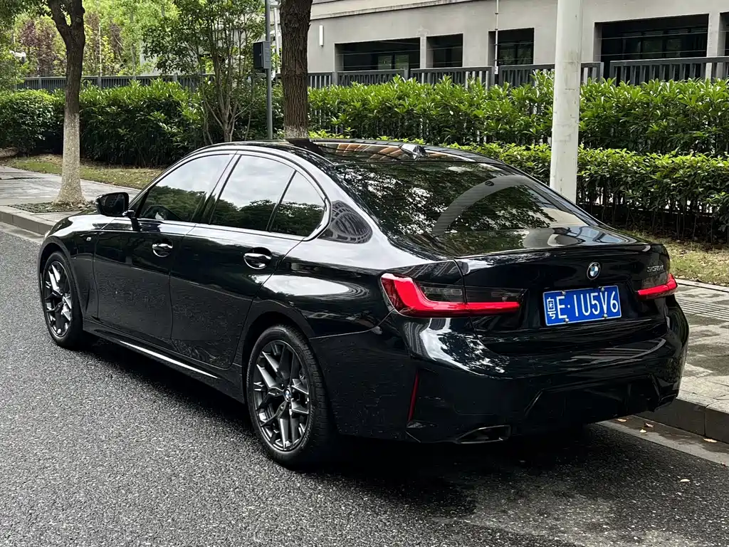 BMW 3 Series 3 2025 330i M Sport