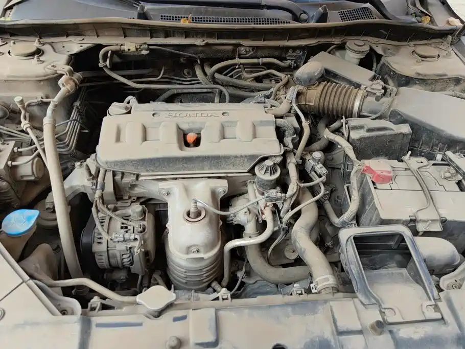 Honda Accord — миниатюра 10