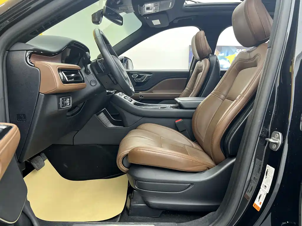 Lincoln Aviator 2021 3.0T V6