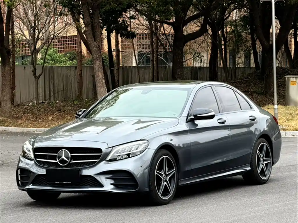 Mercedes-Benz C-Class 2020
