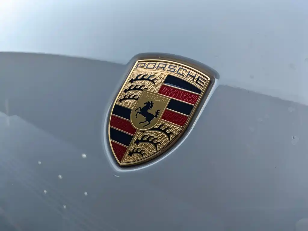 Porsche Macan — миниатюра 8
