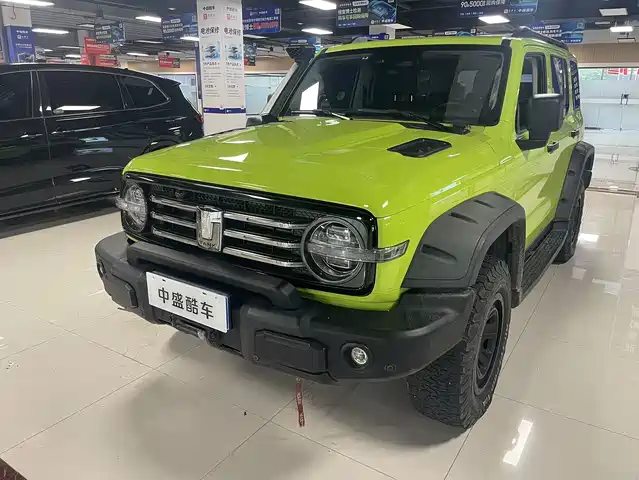 2023 TANK 300