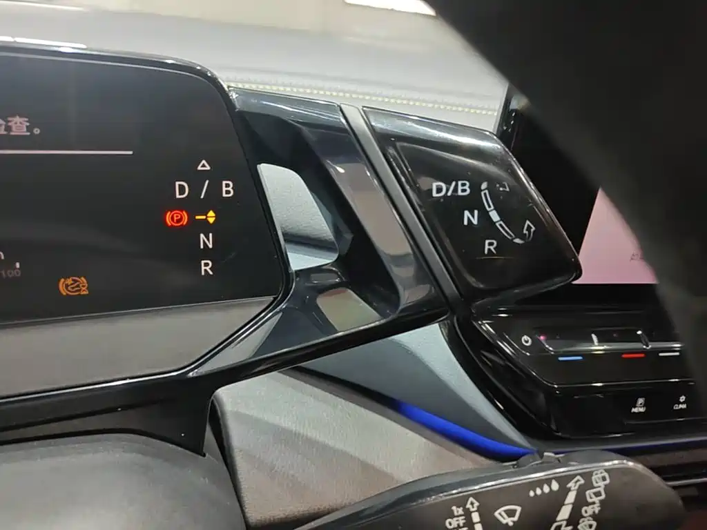 Volkswagen ID.4 X — миниатюра 14