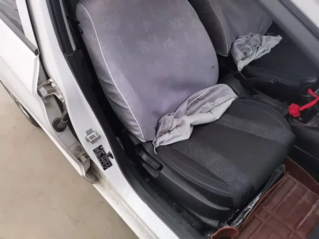 Baojun 310 — миниатюра 25