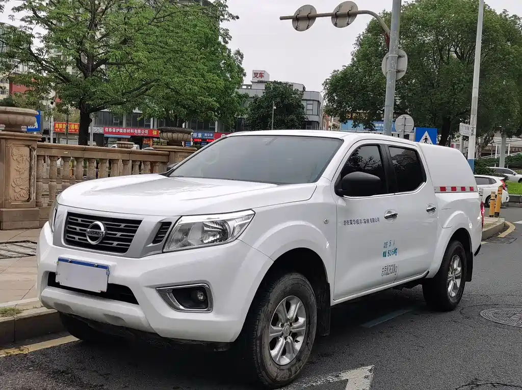 Nissan Navara 2022